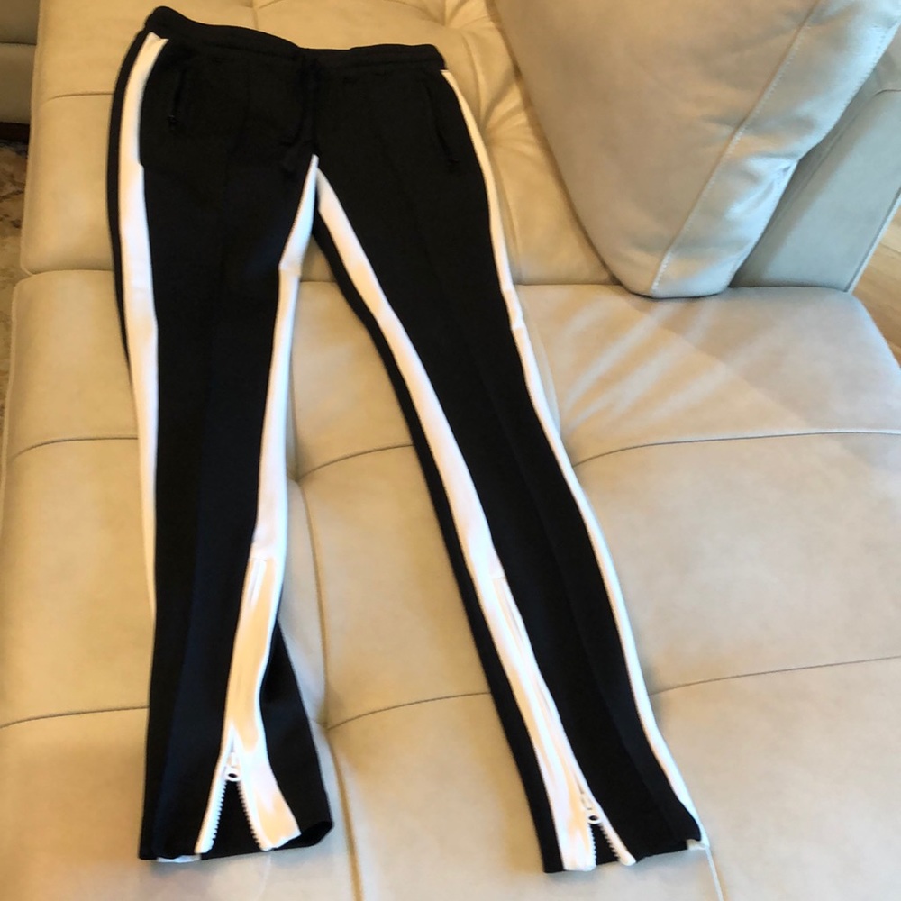Athletic pants warm up exercise leggings Pam & Gela